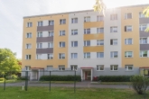 Hausansicht - Freundliche 2-Raumwohnung, verkehrsgünstig gelegen