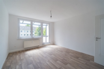 Neu sanierte Stadtwohnung mit großzügigen Badezimmer, 09130 Chemnitz (Sonnenberg Nord), Etagenwohnung