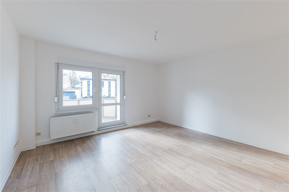 * Freundliche 3- Zimmerwohnung auf dem Kapellenberg *, 09119 Chemnitz (Kapellenberg), Erdgeschosswohnung