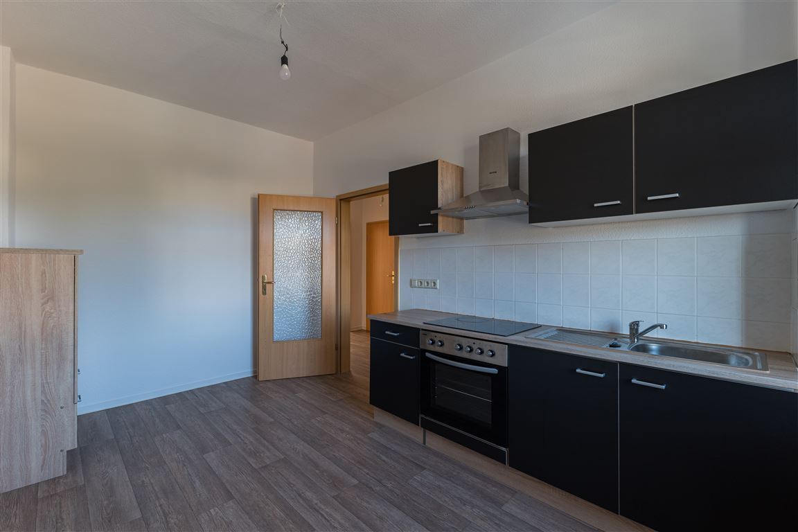 +++ Gemütliches Nest für Zwei mit eigenem Garten und EBK +++, 09131 Chemnitz (Ebersdorf), Etagenwohnung