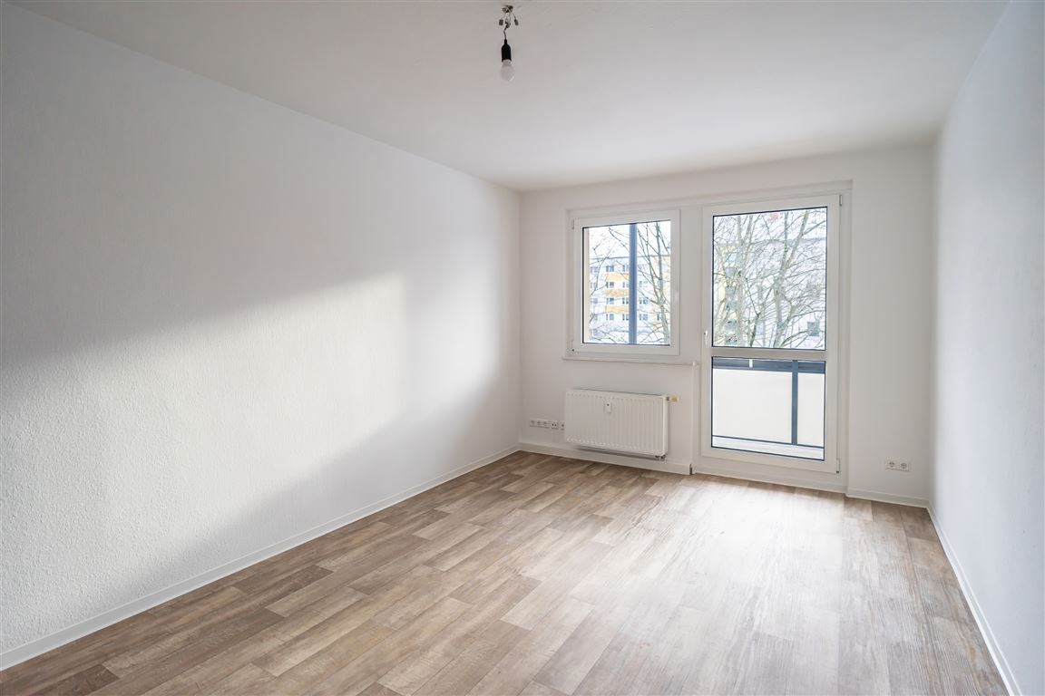 Gemütliche, sonnige 3 Raumwohnung am Stadtpark, 09119 Chemnitz (Kapellenberg), Etagenwohnung
