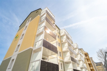 ++ Erstbezug nach Sanierung ++ Moderne 2 Zimmerwohnung mit Dusche und Wanne + Solarmodul, 09130 Chemnitz (Sonnenberg), Etagenwohnung