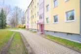 Hausansicht - Schöne 3 Zimmerwohnung mit Balkon
