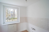 Küche - Schöne 3 Zimmerwohnung mit Balkon