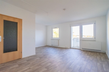 * helle 2 Zimmerwohnung mit Balkon / Zentrumsnah *, 09130 Chemnitz (Sonnenberg Süd), Etagenwohnung