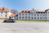 Hausansicht - Helle 2 Zimmerwohnung mit Tageslichtbad *Gartennutzung möglich*